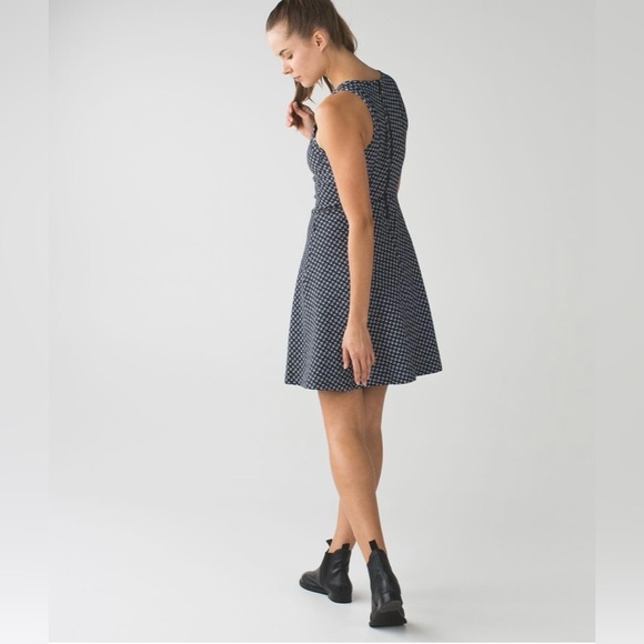 Lululemon Go Til Dawn Sleeveless Tennis Dress Size 6 - Picture 2 of 13